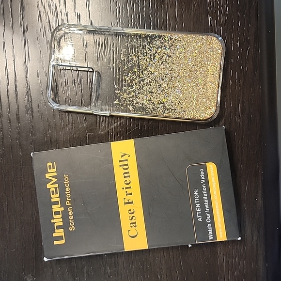 IPhone 12 Pro max case and screen protector - Picture 1 of 4